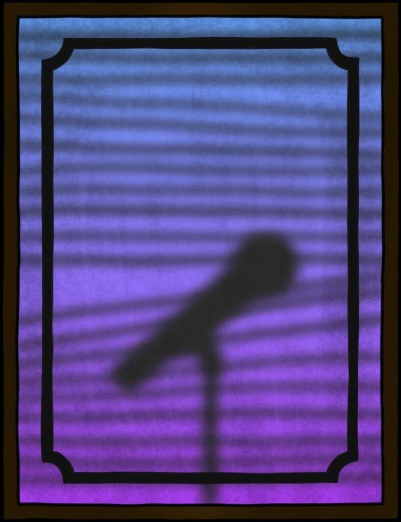 Milchglas-Panel mit Mikrofon-Silhouette